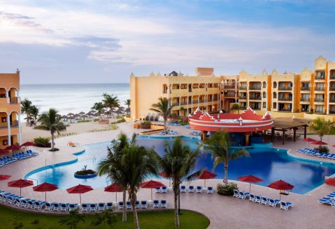 皇家庄园全套房度假村及水疗中心(The Royal Haciendas All Suites Resort & Spa)
