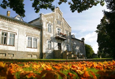 帕达斯特庄园酒店(Pädaste Manor)