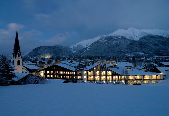 阿尔卑斯之爱 - 成人 SPA 酒店(Alpenlove - Adult SPA Hotel)