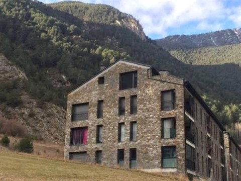拉考蒂纳达伊格安道尔公寓(Eagle Andorra - La Cortinada)