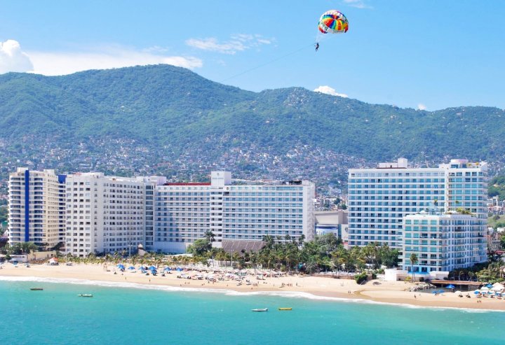 阿卡普尔科帝国酒店(Emporio Acapulco)