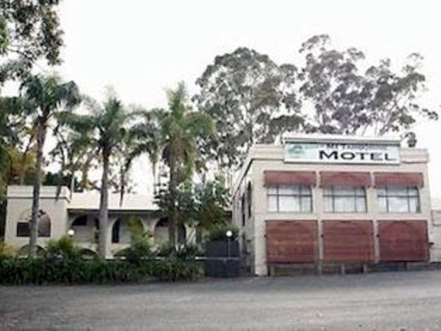 塔姆伯林山汽车旅馆(Mt Tamborine Motel)