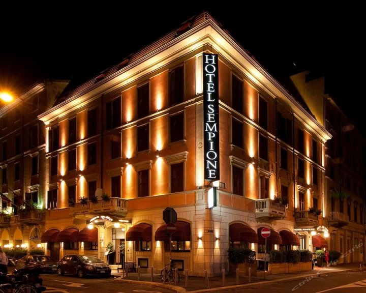 赛姆皮昂酒店(Hotel Sempione)