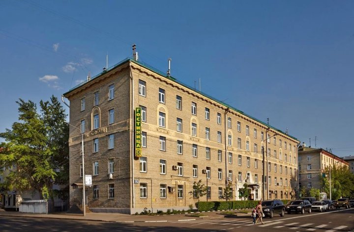 雅罗斯拉夫尔酒店(Yaroslavskaya Hotel)