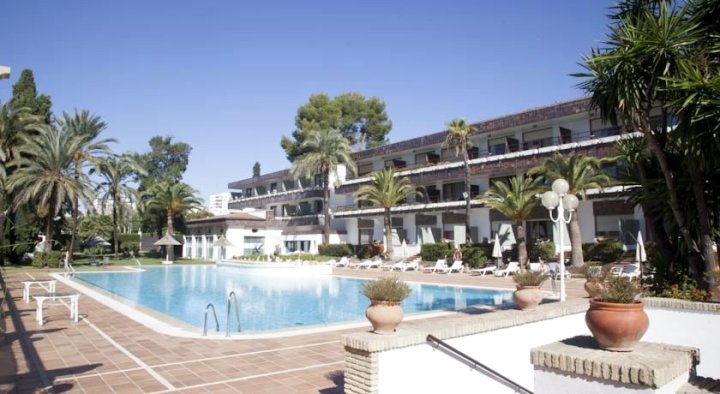 赫雷斯水疗酒店(Hotel Jerez & Spa)