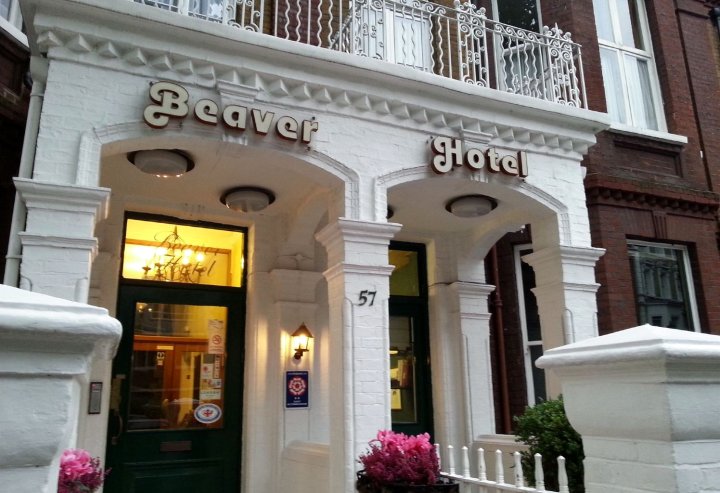 Beaver Hotel