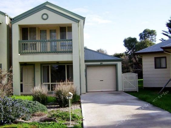 灯塔(The Lighthouse - Port Willunga - C21 SouthCoast Holidays)