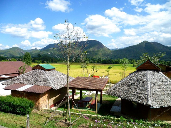 拜县月亮旅馆(The Moon at Pai)