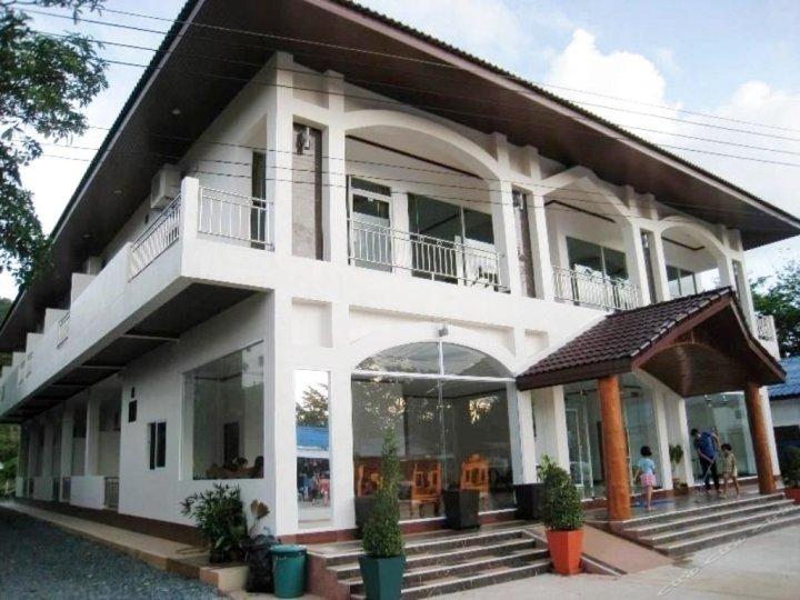 918 象岛卡查波酒店(OYO 918 Kachapol Hotel Koh Chang)