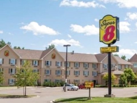 迪耶普机场品质酒店(Quality Inn Airport Dieppe)