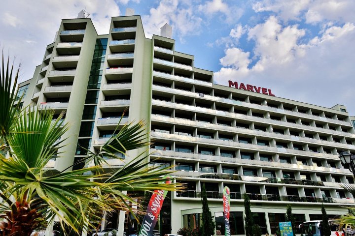 Hotel Marvel - All Inclusive Free Beach Access