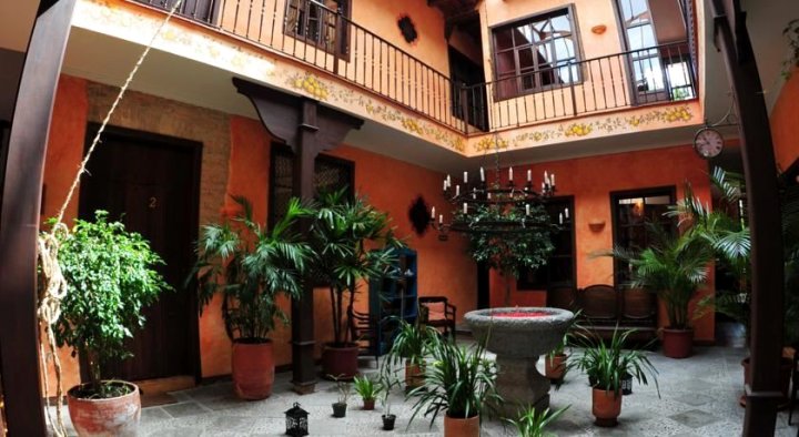 卡萨德尔阿奎拉酒店(Nass Casa del Aguila)