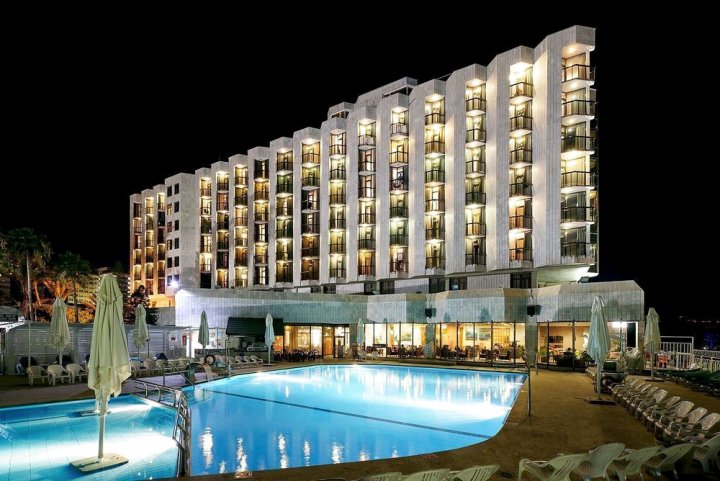 凯撒提贝利亚斯高级酒店(Caesar Premier Tiberias Hotel)