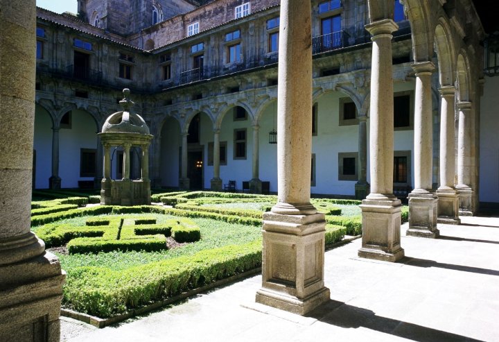 西班牙古堡酒店-圣地亚哥德孔波斯特拉(Parador de Santiago de Compostela)