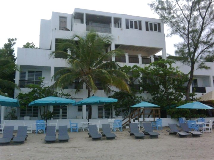 德尔马尔旅馆(Hosteria del Mar)