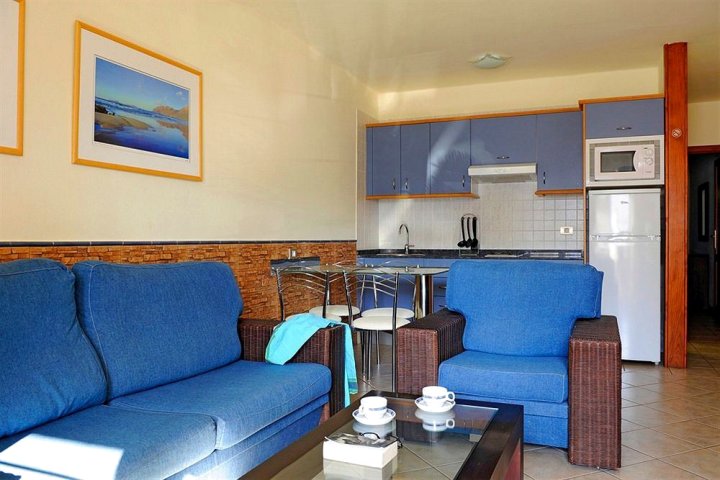 罗伯士岛成人公寓(Apartamentos Isla de Lobos - Adults Only)