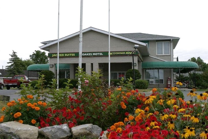 七奥克斯汽车旅馆(Seven Oakes Motel)