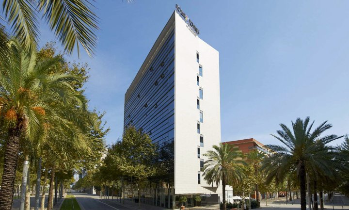巴塞罗那对角线福朋喜来登酒店(Four Points by Sheraton Barcelona Diagonal)
