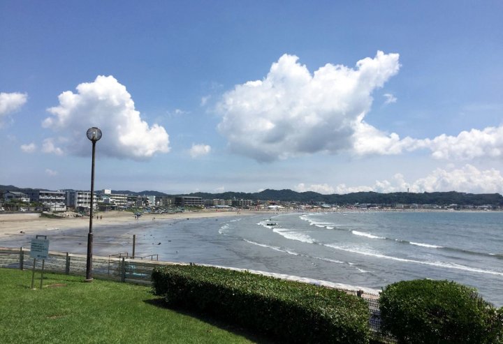 镰仓伊萨旅馆及酒吧 - 青年旅舍(Iza Kamakura Guest House & Bar - Hostel)