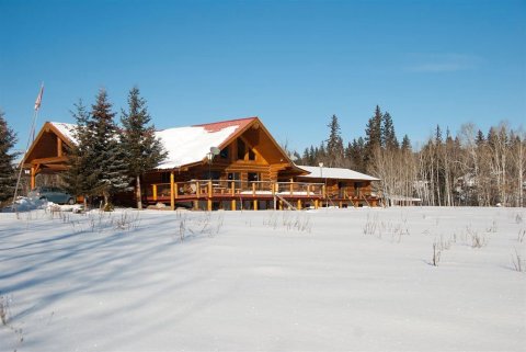 卡里波小木旅馆(Cariboo Log Guest House)