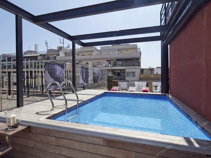 我的空间巴塞罗那私人泳池花园酒店(My Space Barcelona Private Pool Garden)