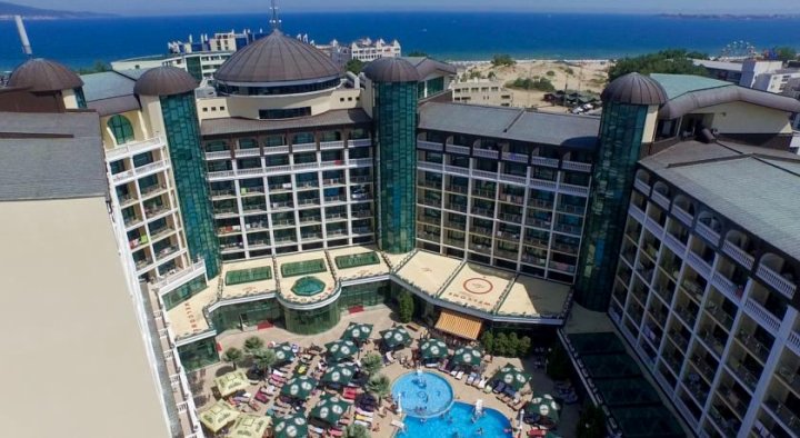 Planeta Hotel & Aquapark - Ultra All Inclusive