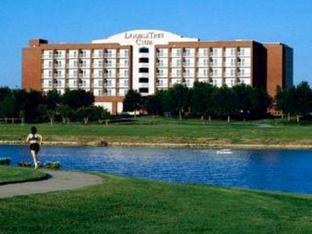 达拉斯农民希尔顿逸林酒店(DoubleTree by Hilton Dallas-Farmers Branch)