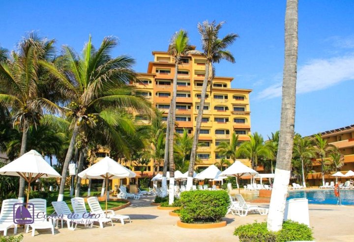 科斯塔海滩酒店(Costa de Oro Beach Hotel)