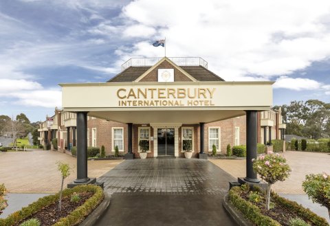 坎特伯雷国际酒店(Quality Hotel Canterbury International)