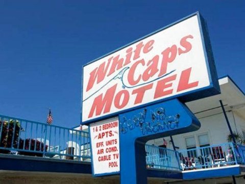 白帽汽车旅馆(White Caps Motel)