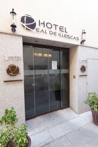里尔德依莱斯卡酒店(Hotel Real de Illescas)