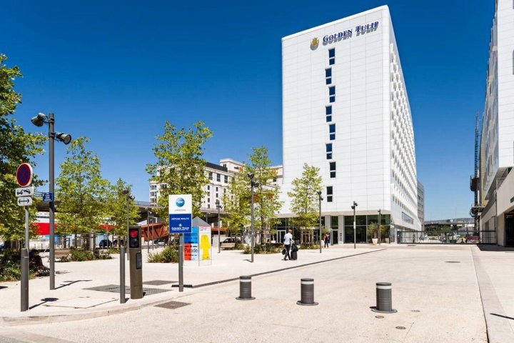 马赛欧洲地中海金色郁金香酒店(Golden Tulip Marseille Euromed)