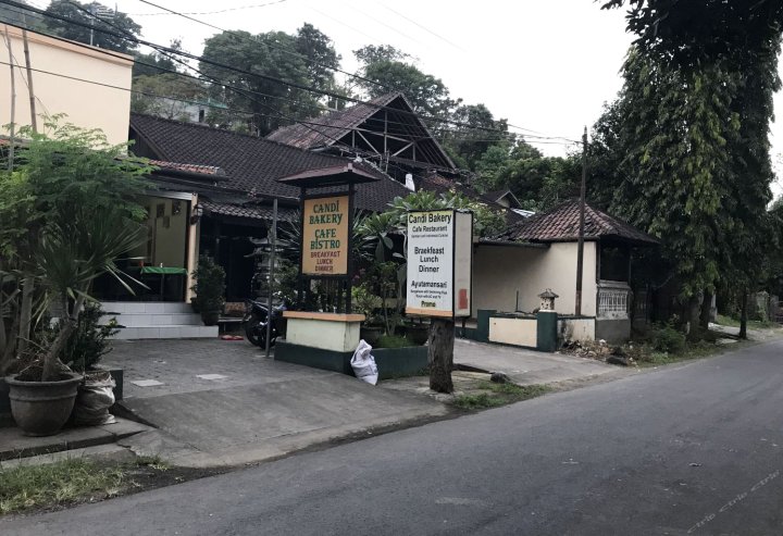 阿玉塔曼纱丽酒店(Ayu Taman Sari)