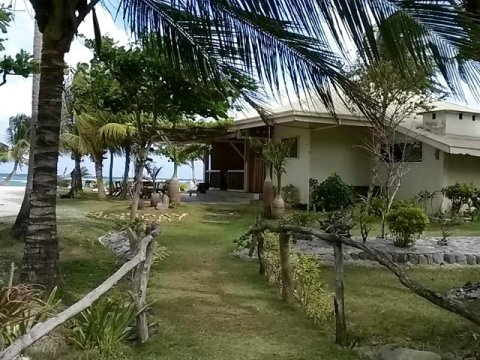 艾莉亚海滩度假村(Aglicay Beach Resort)