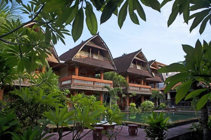 特洛波区普瑞拉玛库塔度假酒店(Troppo Zone Puri Rama Resort Kuta)