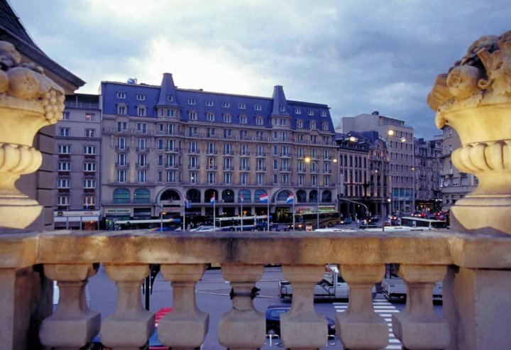 阿尔法美爵大酒店(Mercure Grand Hotel Alfa Luxembourg)