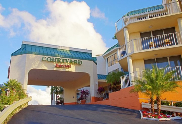 拉哥岛万怡酒店(Courtyard by Marriott Key Largo)