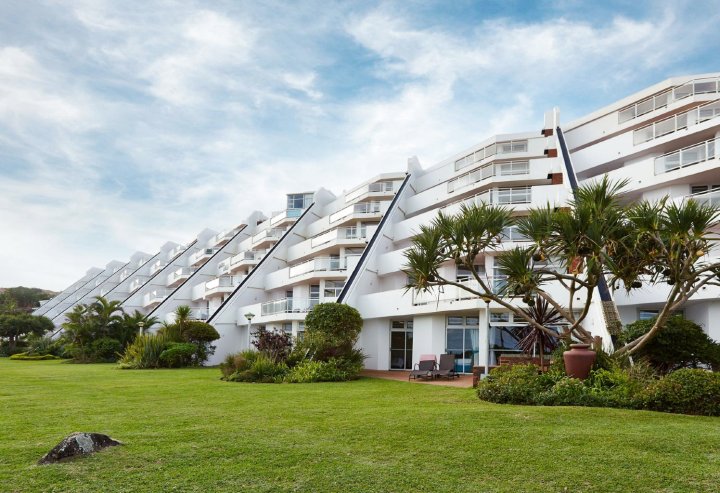 第一集团蔚蓝海岸酒店(First Group La Cote D'Azur)
