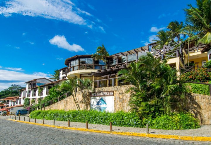 伊利亚布兰卡酒店(Hotel Ilha Branca Inn)