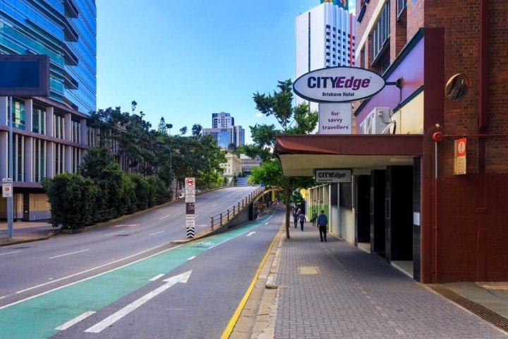 布里斯班城市边缘酒店(City Edge Brisbane Hotel)