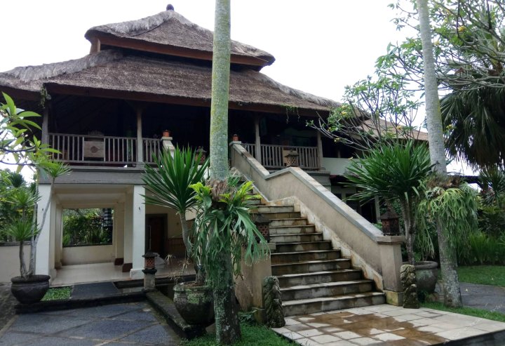 乌布布米度假酒店(Bumi Ubud Resort)