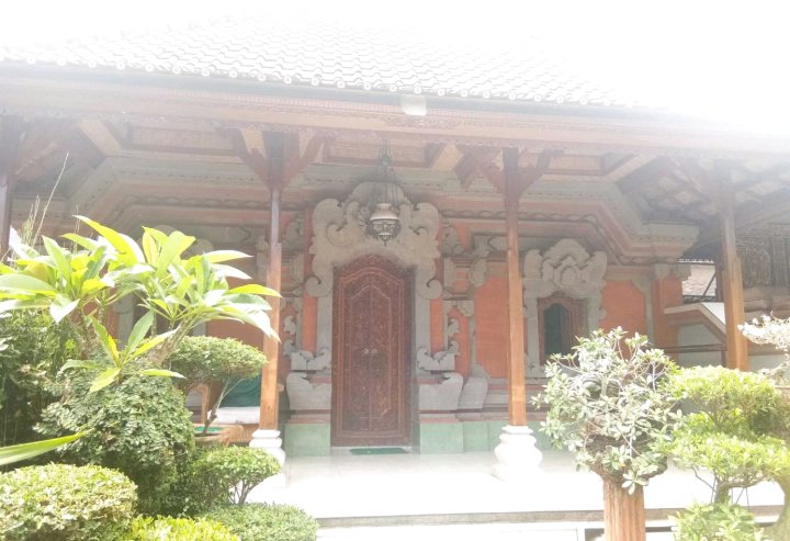 巴厘岛阿朱那之家3号旅馆(Arjuna House 3 Bali)