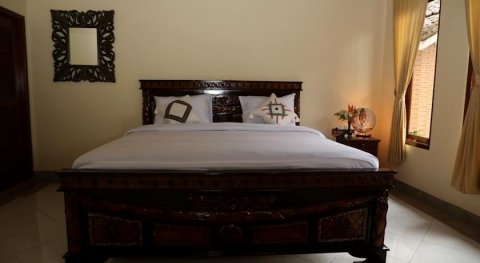 阿拉姆萨里家庭酒店(Alam Sari Homestays)