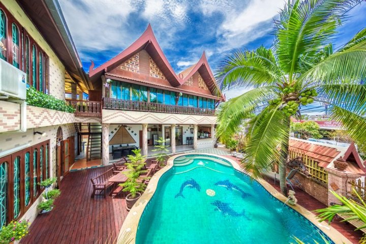 芭达雅别墅酒店(Villas In Pattaya)