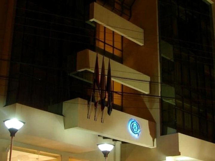 克沃瓦蒂斯酒店(Quo Vadis Hotel)