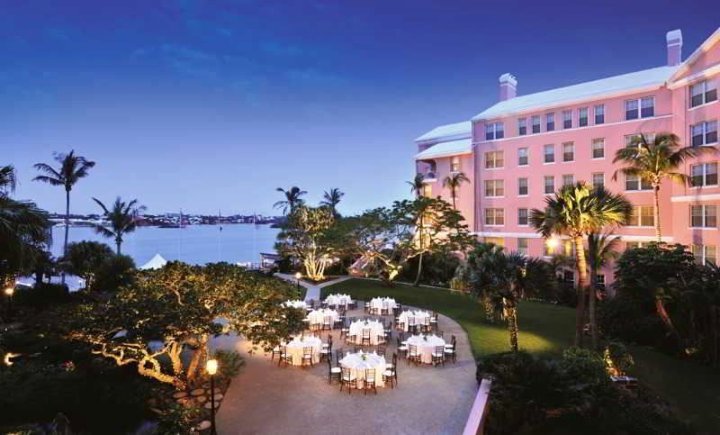 哈密尔顿公主海滩俱乐部费尔蒙经营酒店(Hamilton Princess & Beach Club A Fairmont Managed Hotel)