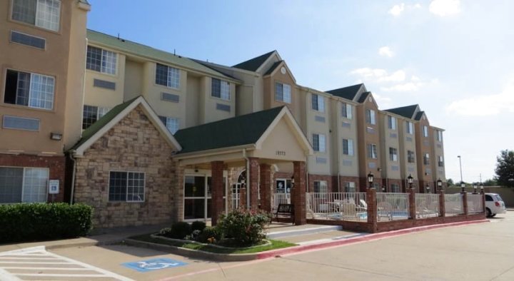 Candlewood Suites Dallas - Plano W Medical Ctr