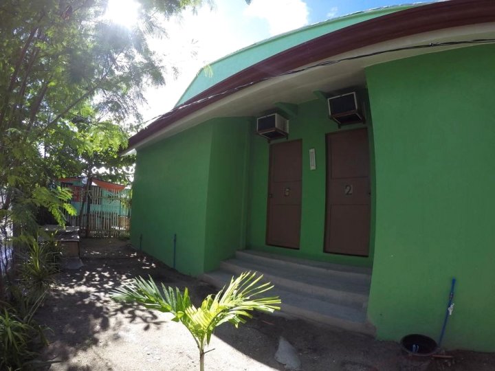马拉帕斯卡经济旅舍(Malapascua Budget Inn)