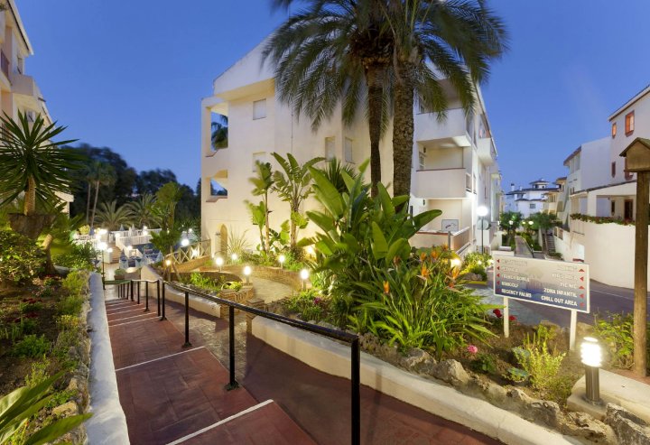 马贝拉皇冠度假俱乐部酒店(Crown Resorts Club Marbella)