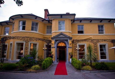 科克维也纳森林别墅酒店(Cork's Vienna Woods Hotel & Villa's)